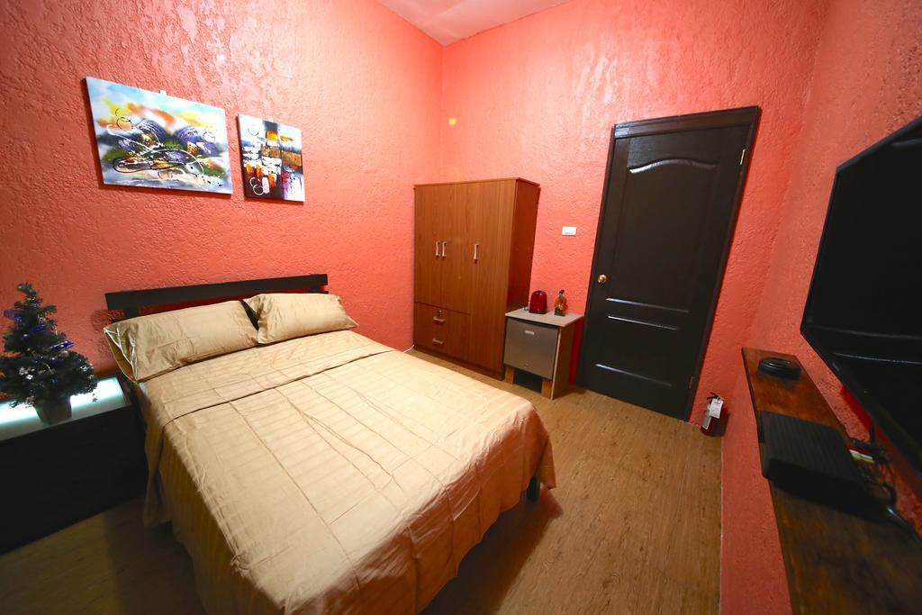 Dee Guest House Мактан Номер фото