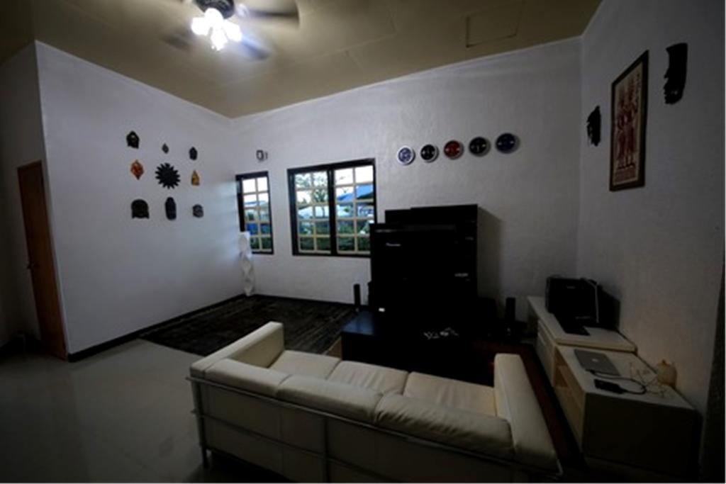Dee Guest House Мактан Экстерьер фото