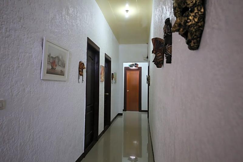Dee Guest House Мактан Экстерьер фото